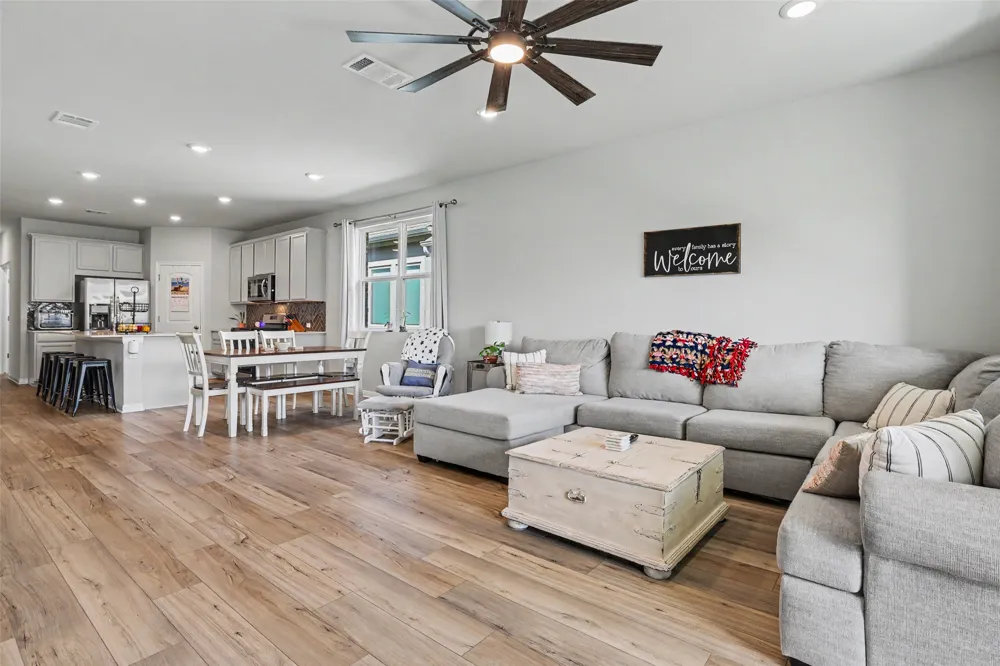 112 Rocking R Court Georgetown, TX 78633