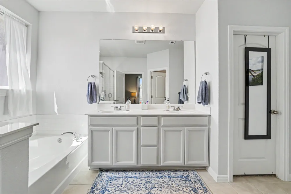 112 Rocking R Court Georgetown, TX 78633