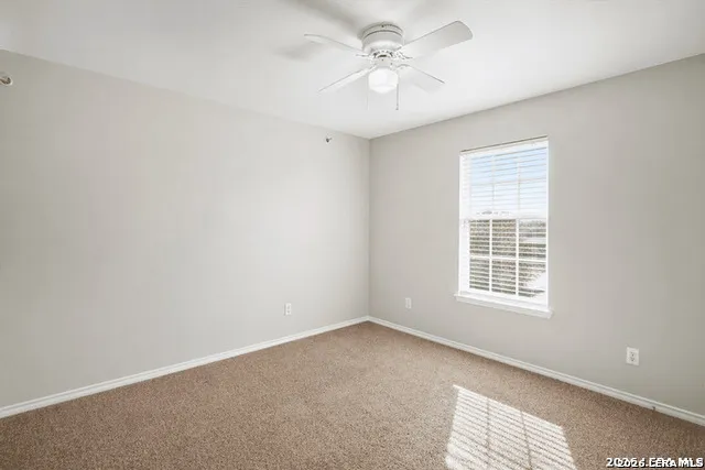 10719 MATHOM LNDG Universal City, TX 78148