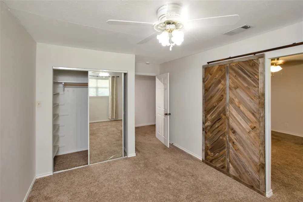 107 Oak Creek Lane Ovilla, TX 75154