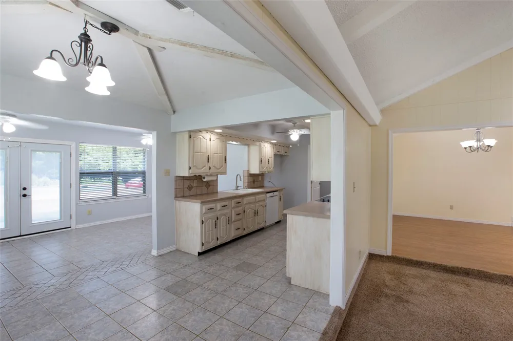 107 Oak Creek Lane Ovilla, TX 75154