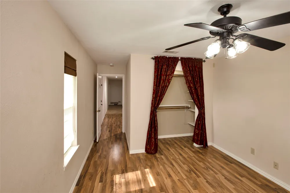 107 Oak Creek Lane Ovilla, TX 75154