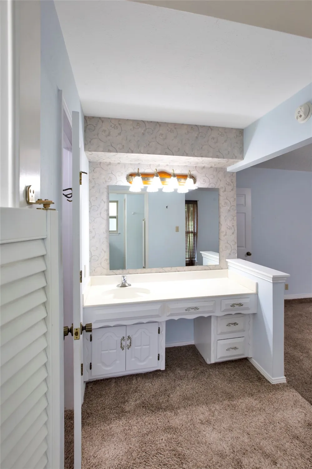 107 Oak Creek Lane Ovilla, TX 75154