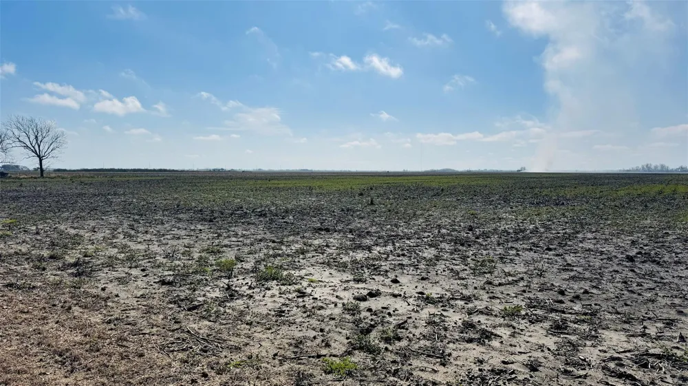 3 County Road 414 El Campo, TX 77437