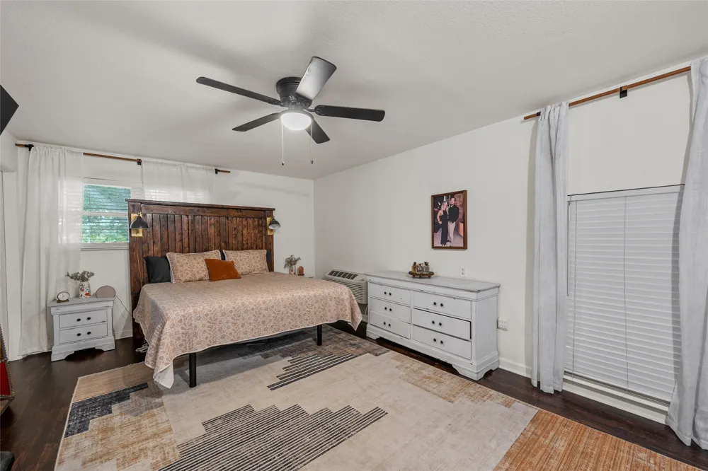 617 Cardinal Drive Woodway, TX 76712