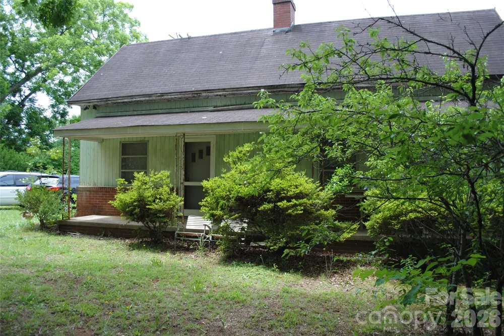 153 & 135 Caroleen Street Forest City, NC 28043