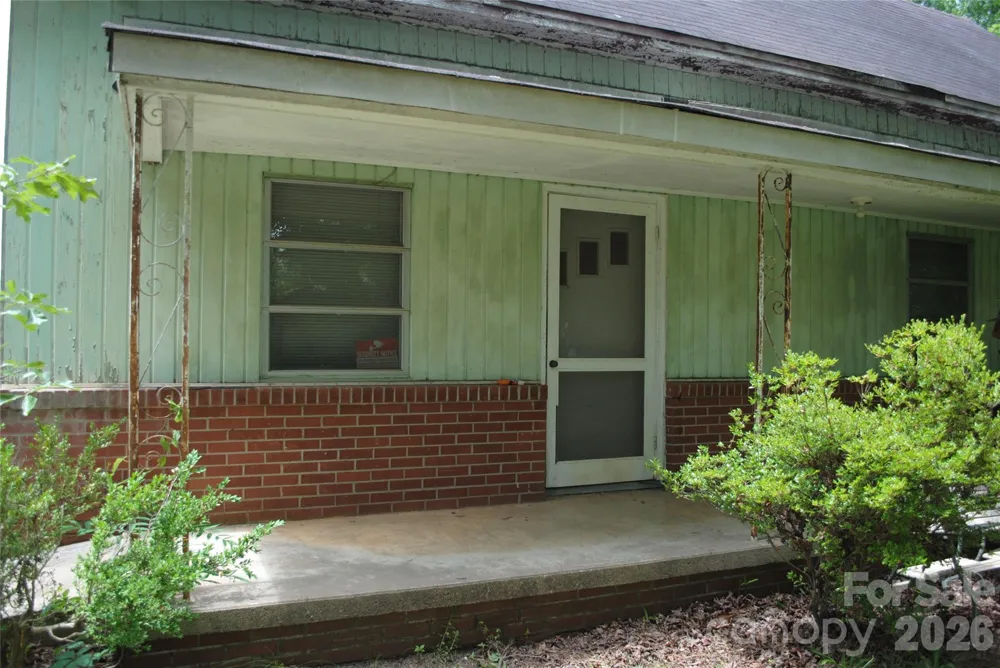 153 & 135 Caroleen Street Forest City, NC 28043