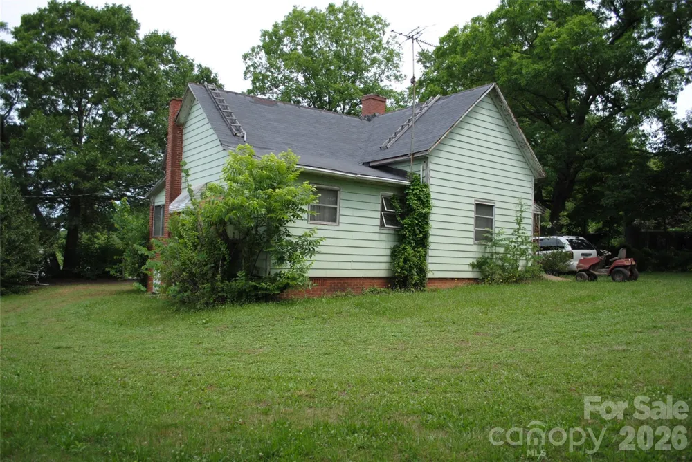 153 & 135 Caroleen Street Forest City, NC 28043