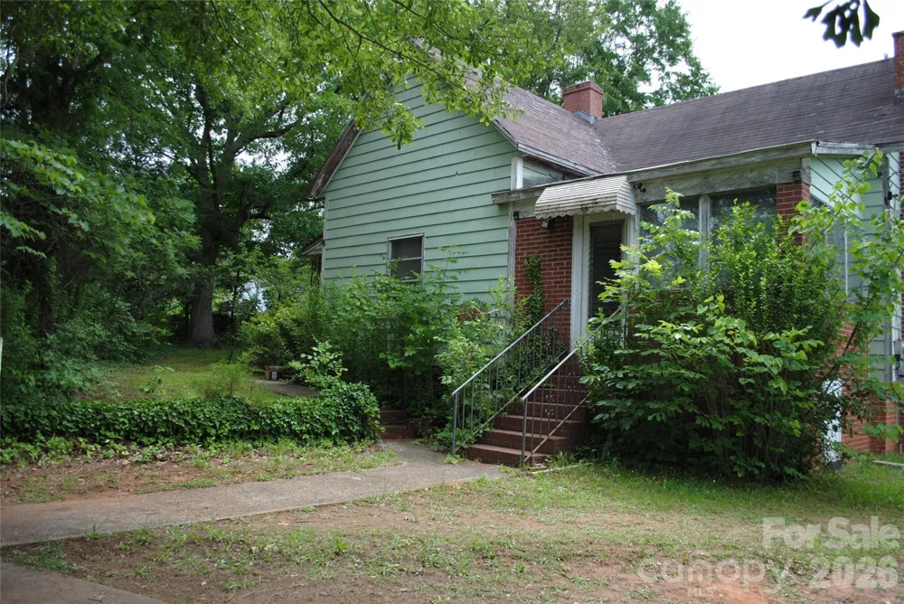 153 & 135 Caroleen Street Forest City, NC 28043