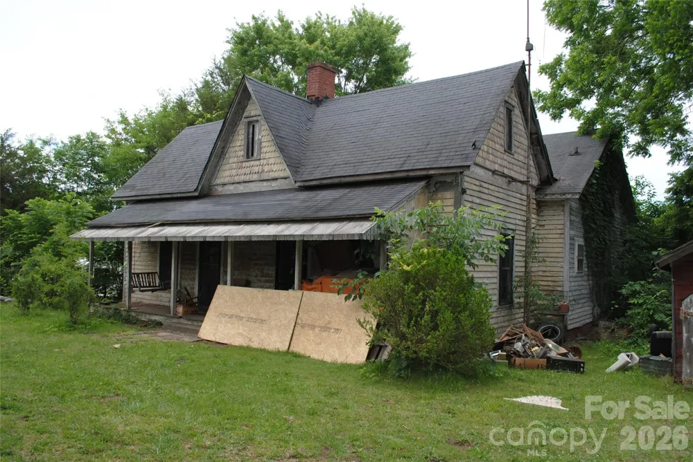 153 & 135 Caroleen Street Forest City, NC 28043