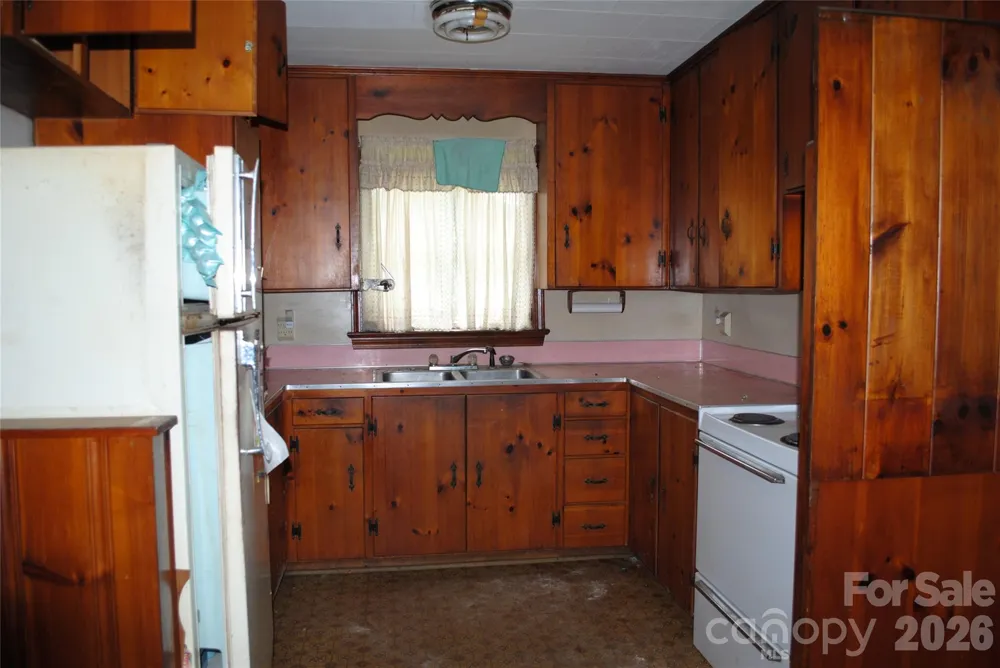 153 & 135 Caroleen Street Forest City, NC 28043