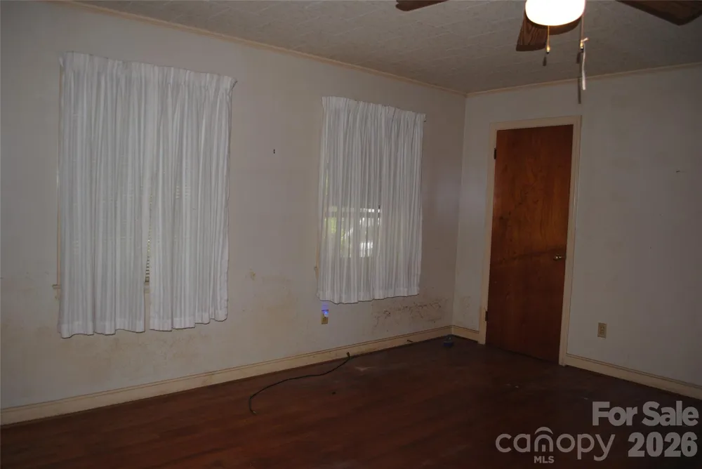 153 & 135 Caroleen Street Forest City, NC 28043