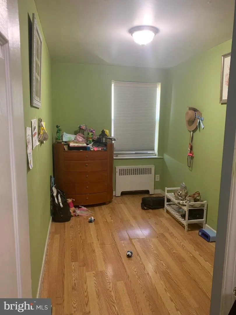1465 CRESTON STREET Philadelphia, PA 19149