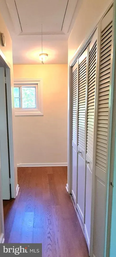 1622 RIPON PLACE Alexandria, VA 22302
