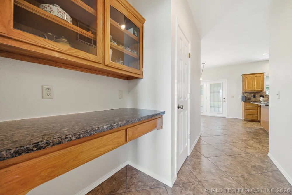 1290 Cliff Drive Cleveland, OK 74020