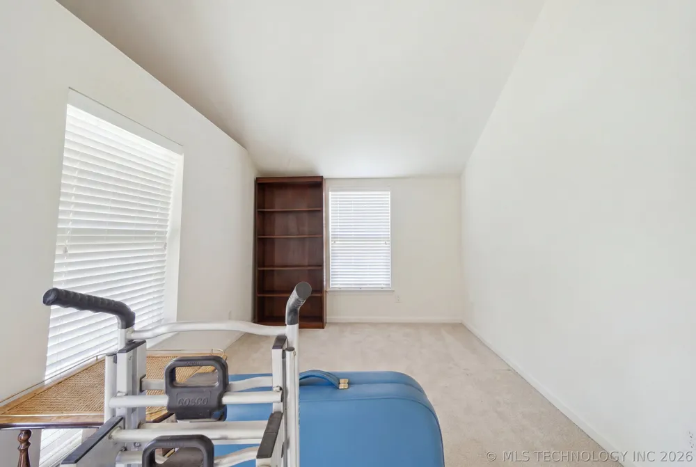 1290 Cliff Drive Cleveland, OK 74020