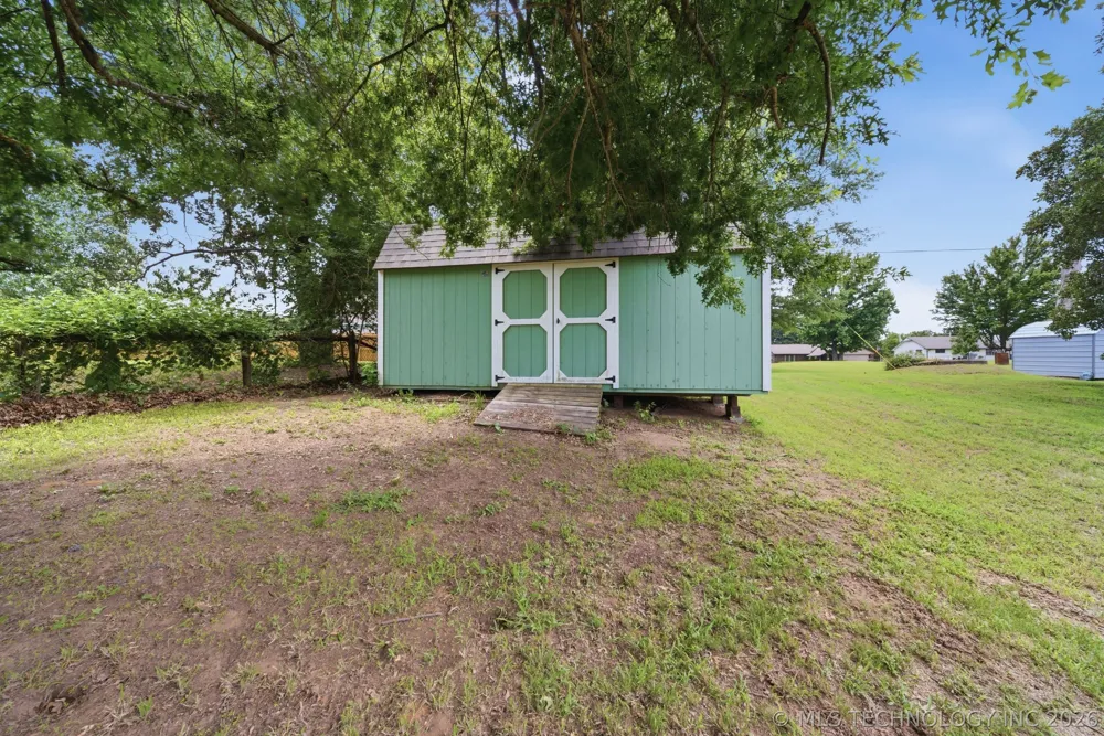 1290 Cliff Drive Cleveland, OK 74020