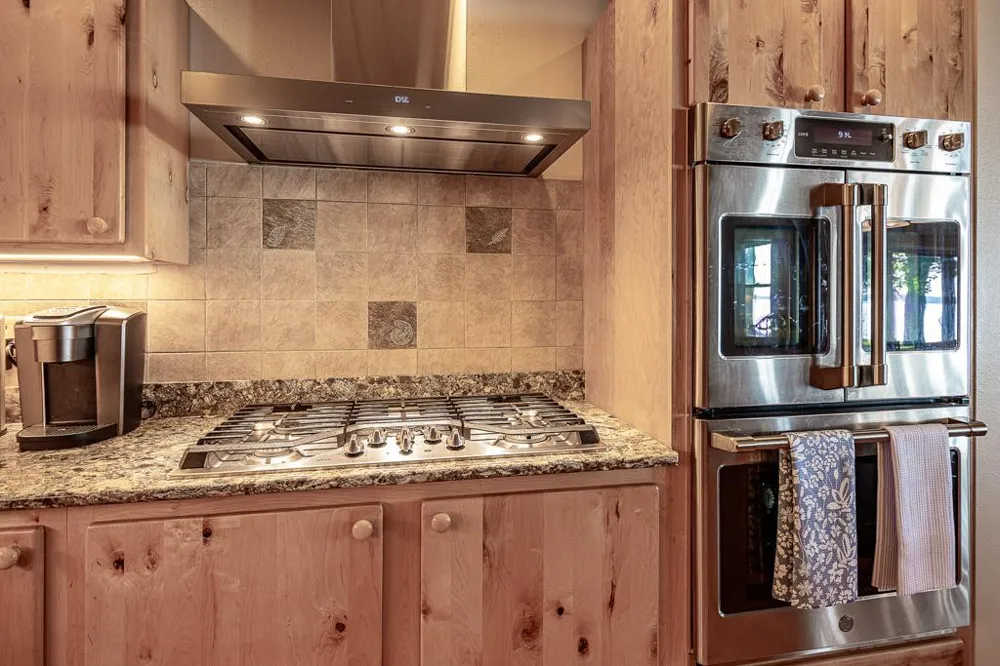 6199 Morriss Point Road NW Walker, MN 56484