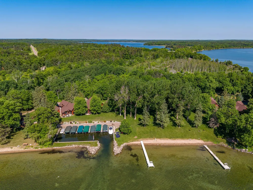 6199 Morriss Point Road NW Walker, MN 56484