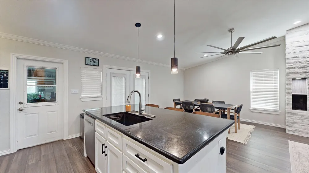 438 Willow Springs Drive Coppell, TX 75019