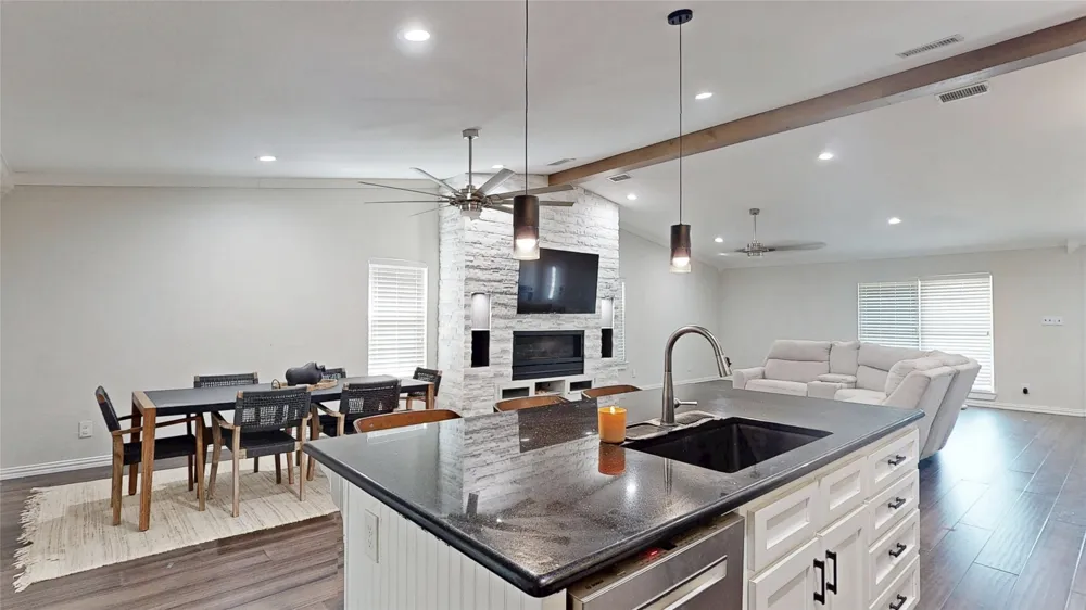 438 Willow Springs Drive Coppell, TX 75019