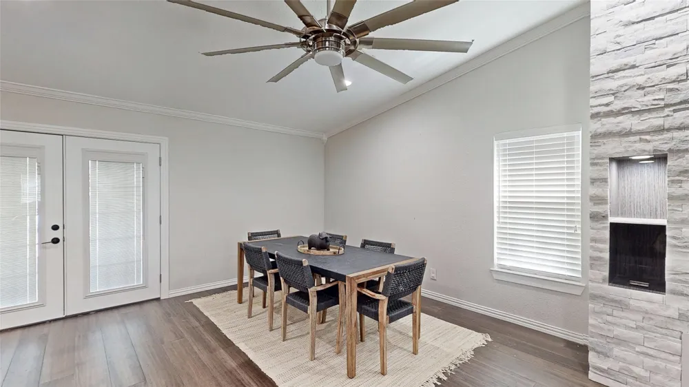 438 Willow Springs Drive Coppell, TX 75019