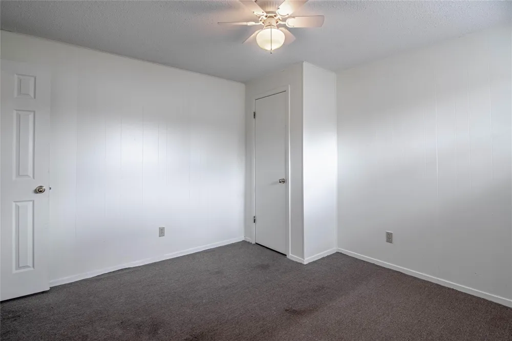 137 Lee Lane Trinity, TX 75862