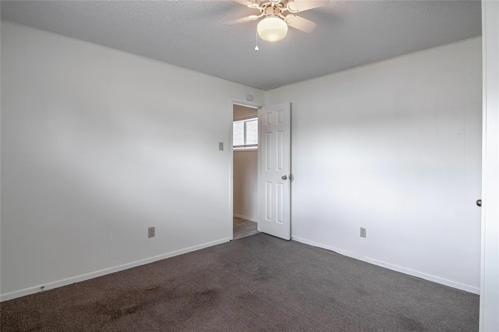 137 Lee Lane Trinity, TX 75862