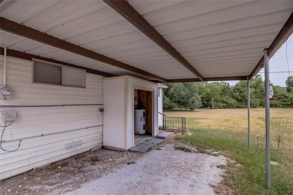 137 Lee Lane Trinity, TX 75862