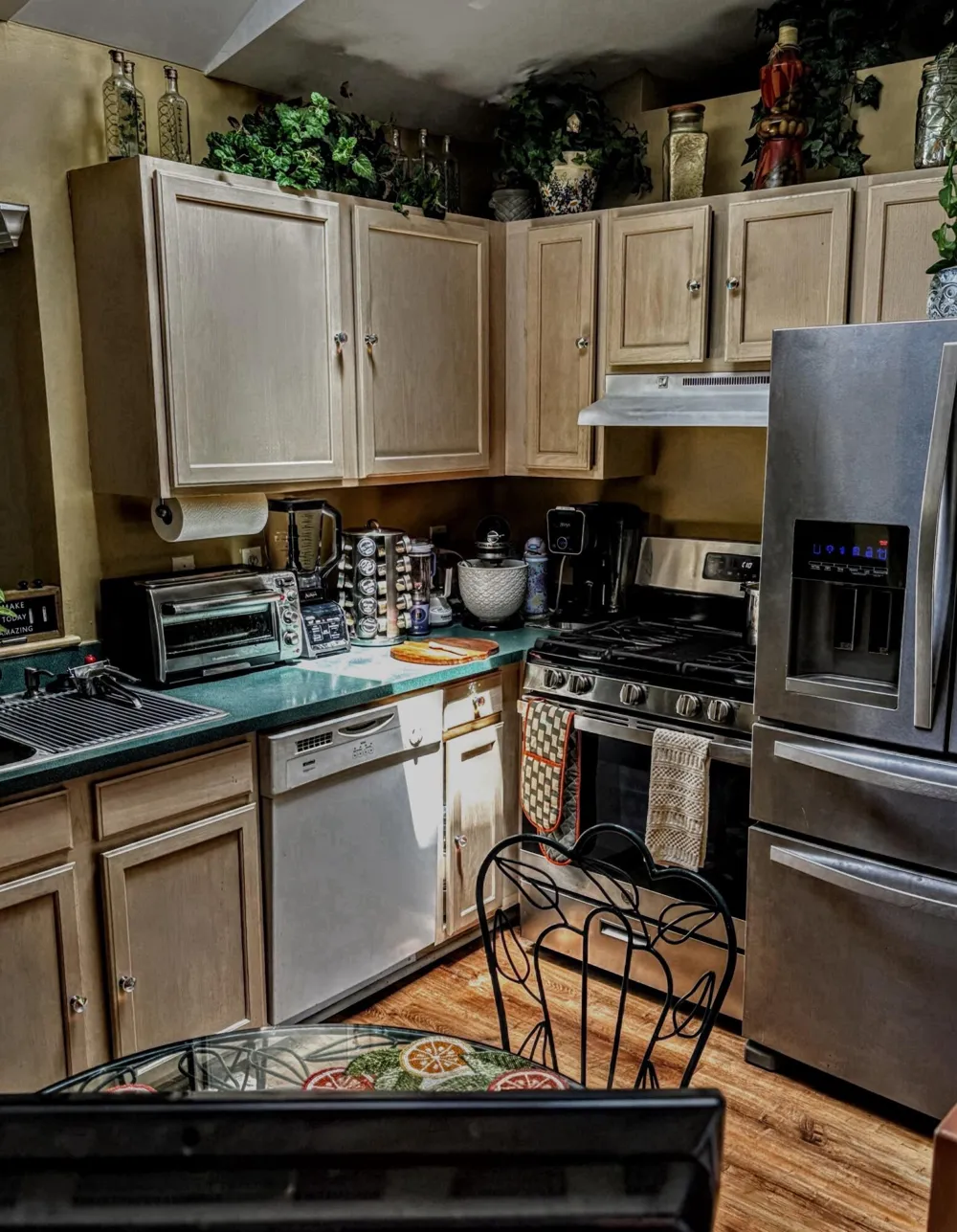 558 Thornhill Court Belleville, MI 48111
