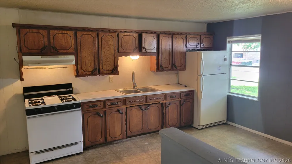 1001 W 14th Ada, OK 74820