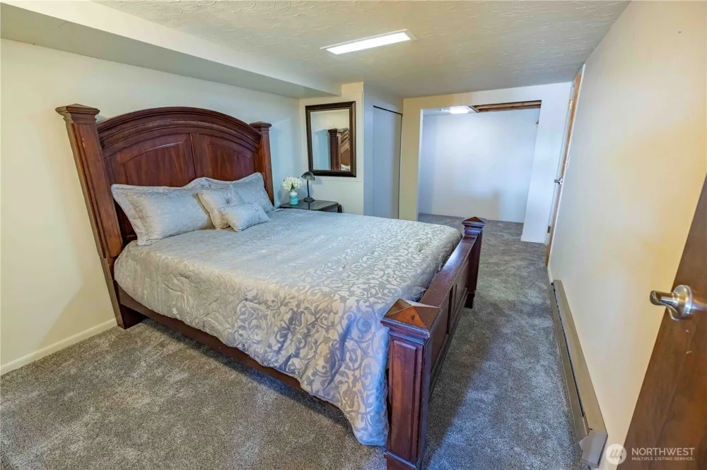 100 Omak Airport Road Omak, WA 98841