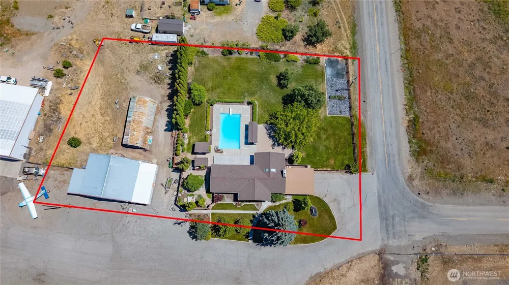 100 Omak Airport Road Omak, WA 98841