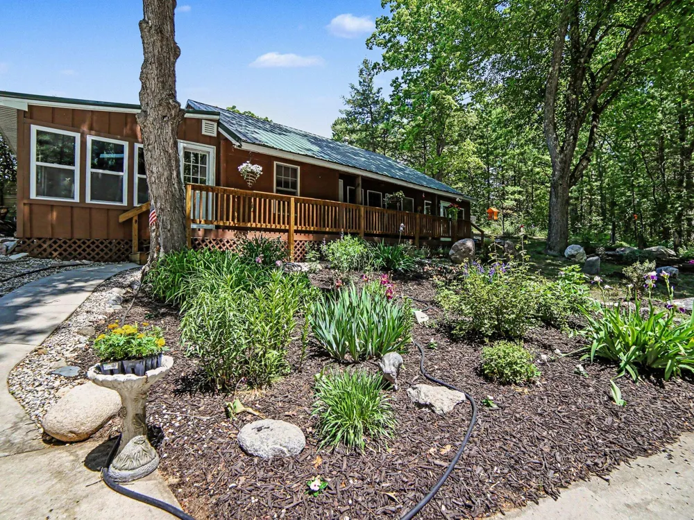 8967 W Kobe Lane Irons, MI 49644