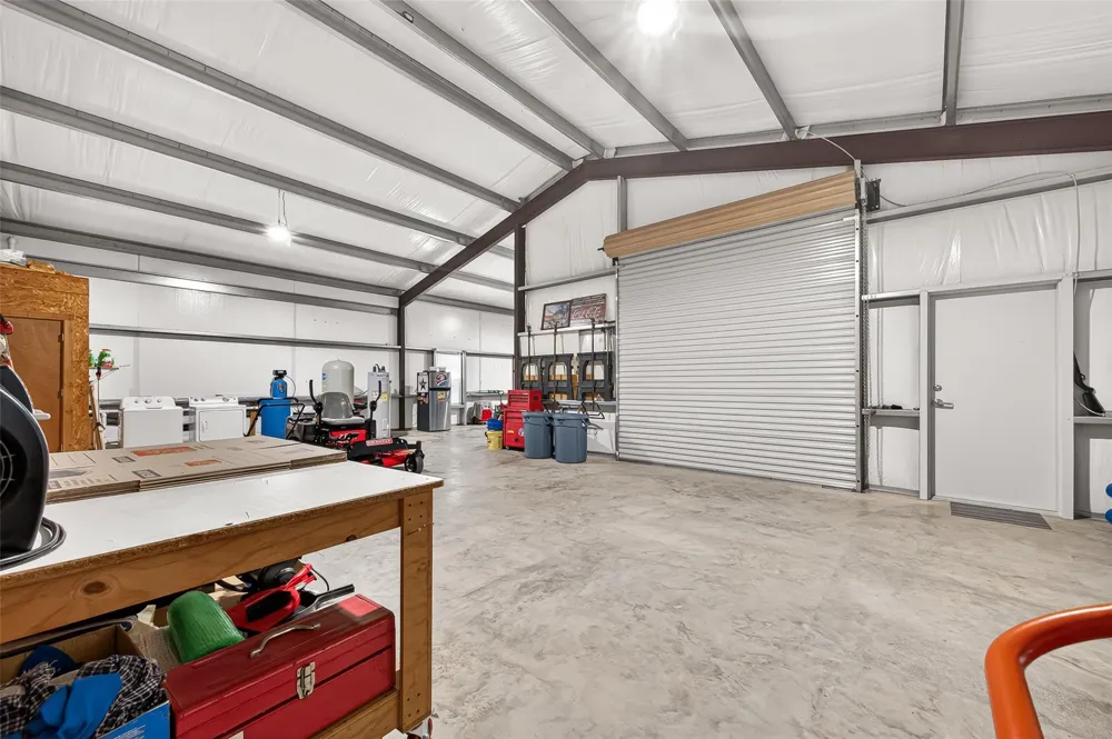 8430 Altimore Road Needville, TX 77461