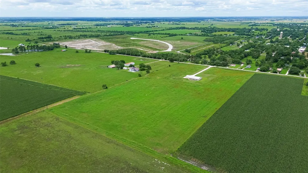 8430 Altimore Road Needville, TX 77461