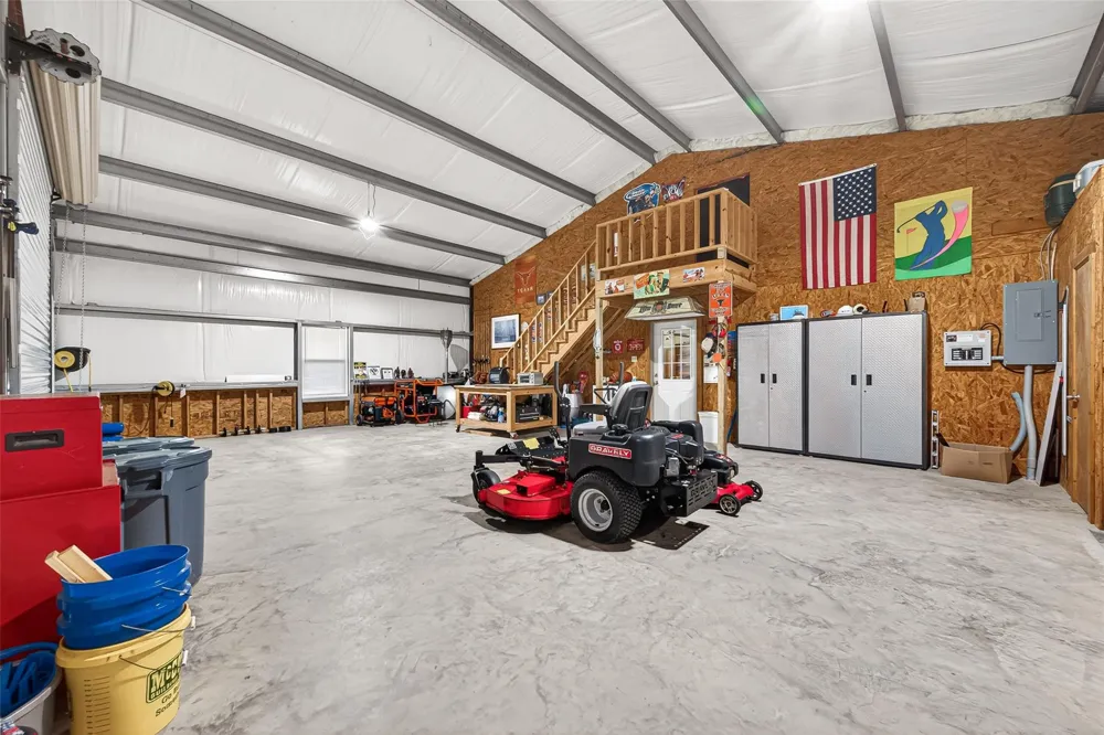 8430 Altimore Road Needville, TX 77461