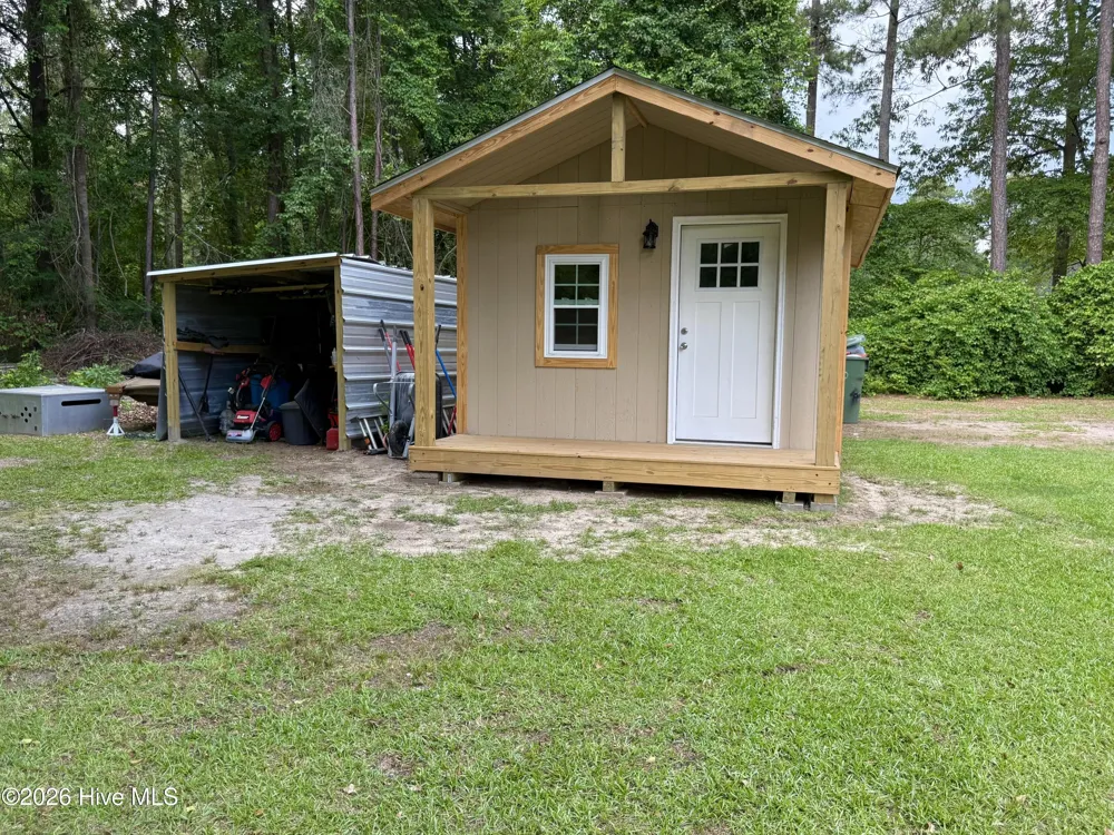 12040 Mccormick Drive Maxton, NC 28364
