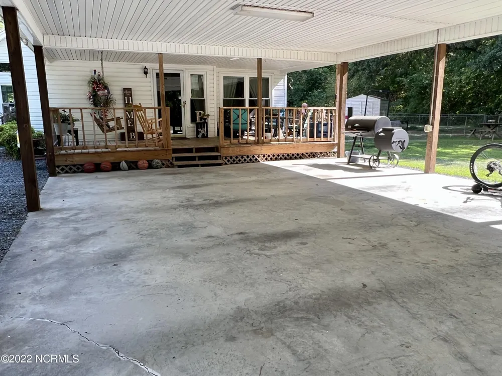 12040 Mccormick Drive Maxton, NC 28364
