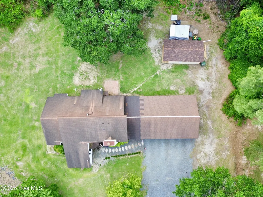 12040 Mccormick Drive Maxton, NC 28364