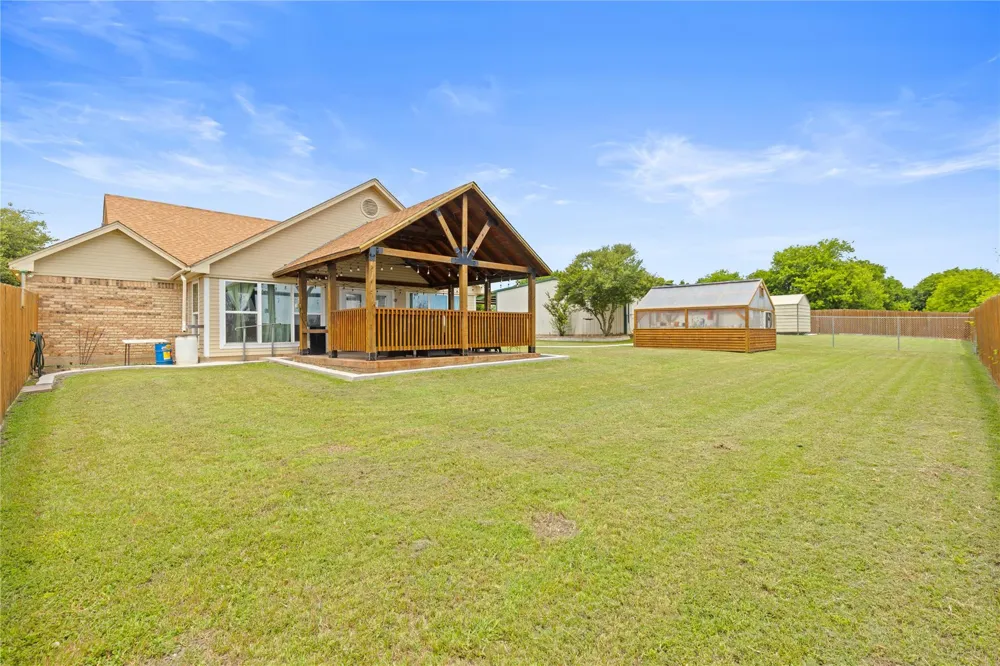 414 County Road 437 Eddy, TX 76524