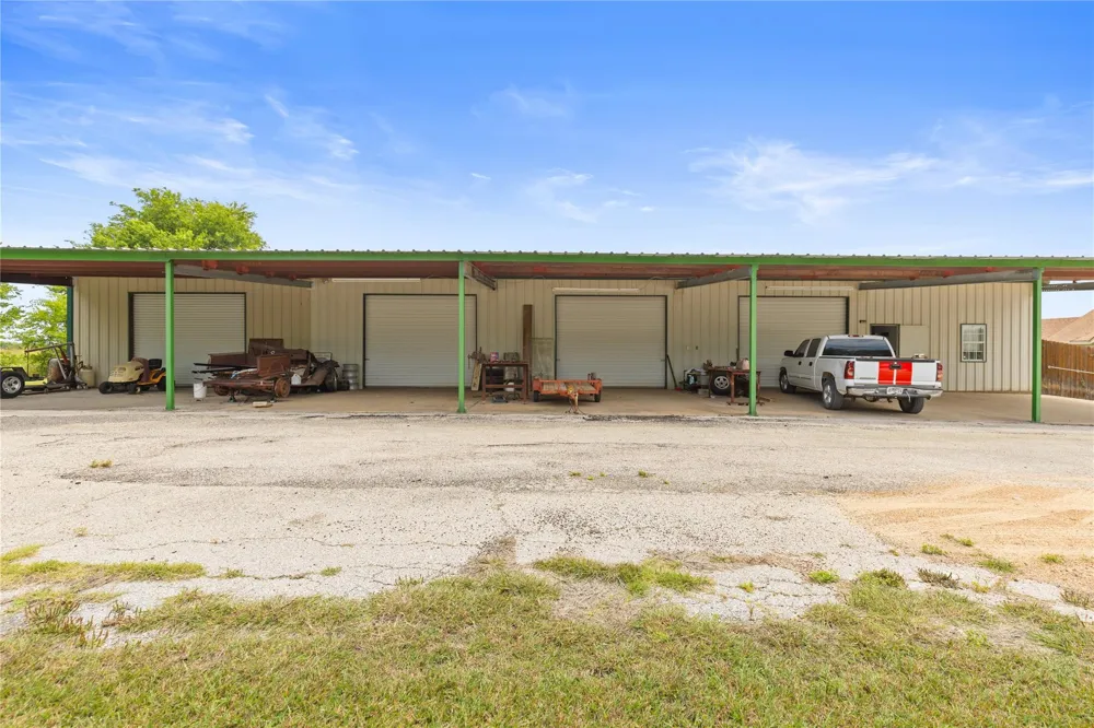 414 County Road 437 Eddy, TX 76524