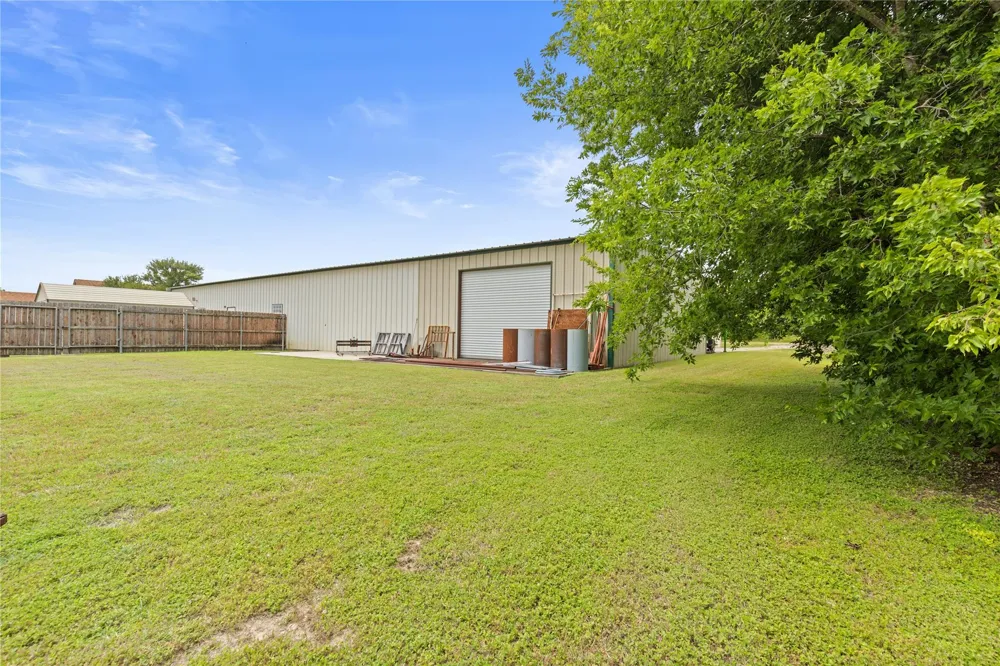 414 County Road 437 Eddy, TX 76524