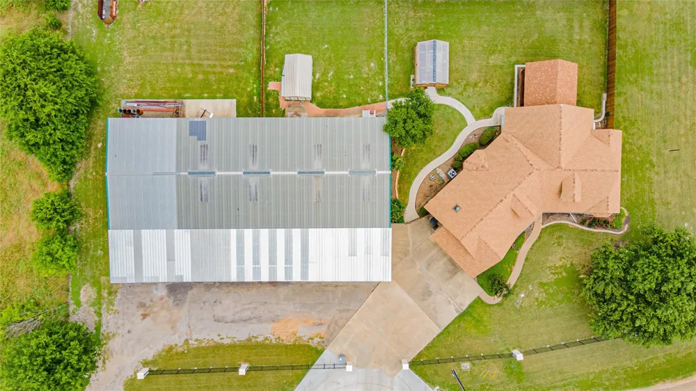 414 County Road 437 Eddy, TX 76524