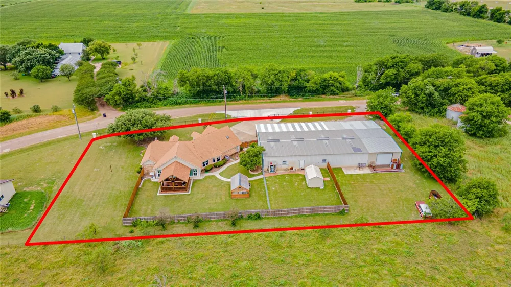 414 County Road 437 Eddy, TX 76524