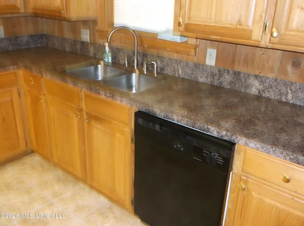1090 Moak Road Summit, MS 39666