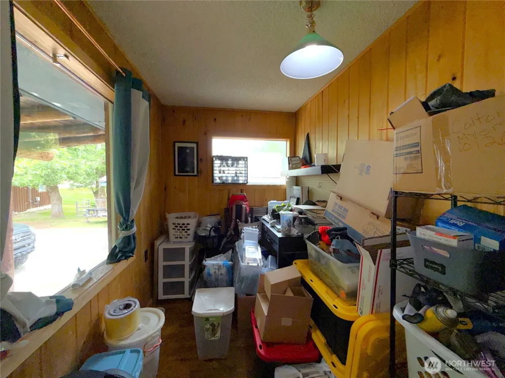 1742 Toroda Creek Road Wauconda, WA 98859
