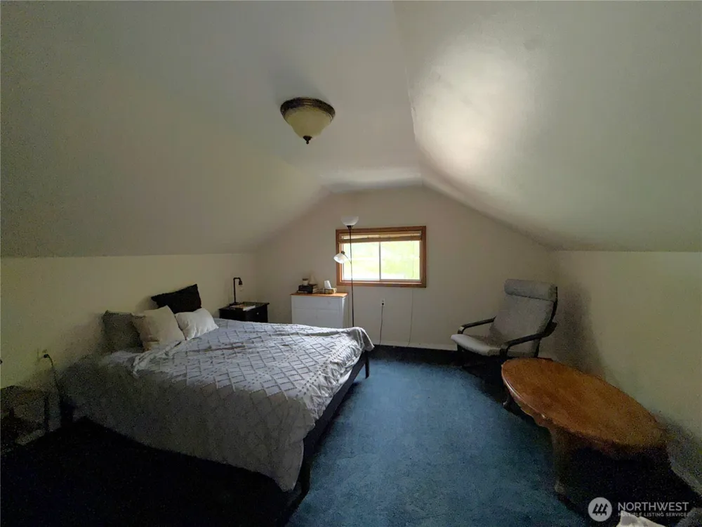 1742 Toroda Creek Road Wauconda, WA 98859