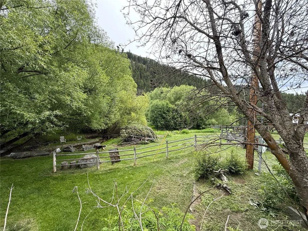 1742 Toroda Creek Road Wauconda, WA 98859
