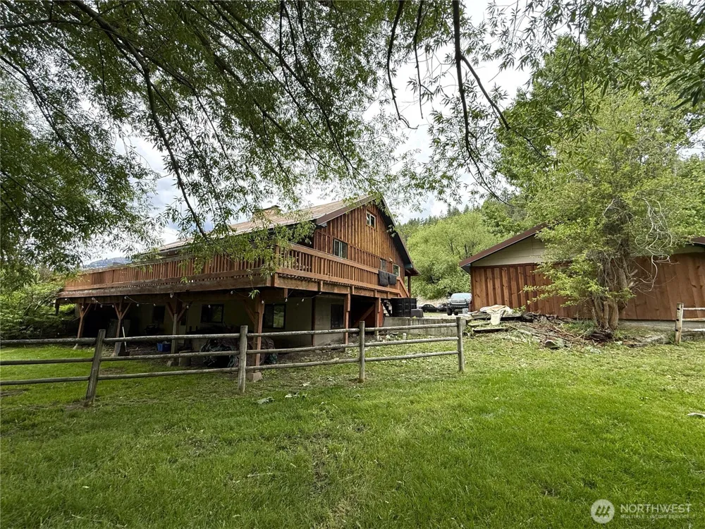 1742 Toroda Creek Road Wauconda, WA 98859